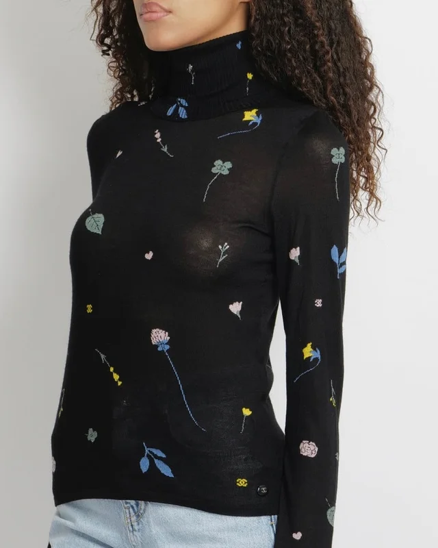 Chanel 18B Black Cashmere High-Neck Jumper with Multi-Colour Floral and CC Logo Embroideries with… in Black Cashmere from Sellier, photo 2 of 2