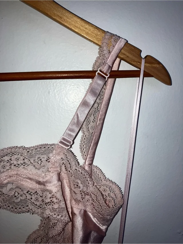 Stella McCartney Clara Whispering Pink Silk Lace-Trim Chemise in pink Silk from Poshmark, photo 11 of 13