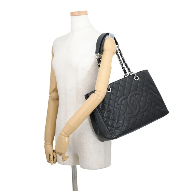 Chanel GST Chain Tote BlackA50995 Caviar Leather in Caviar leather from GALLERY RARE, photo 4 of 16