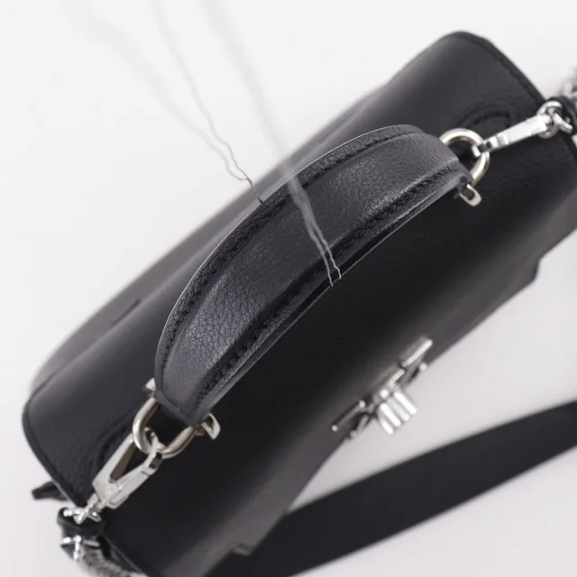 Louis Vuitton Lockme Ever Mini Calfskin 2way bag in Black Calfskin from LuxUness, photo 5 of 17