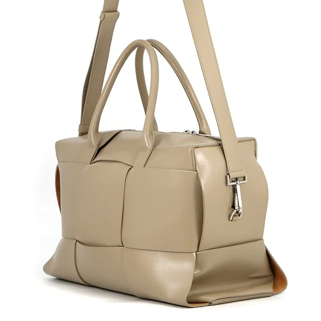 Bottega Veneta Arco 2WAY Handbag Greige620633 Leather in Leather from GALLERY RARE, photo 2 of 3