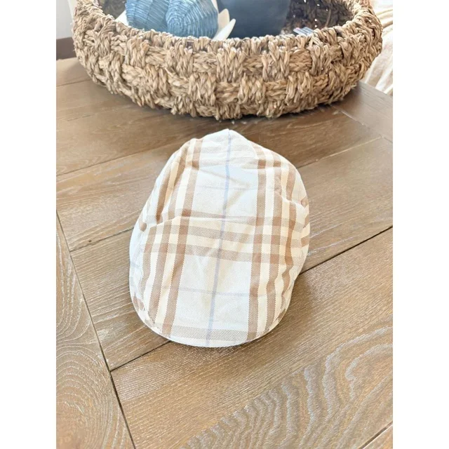 Burberry Men's Caps - Tan/Cream in neutral|brown from Depop, photo 1 of 1