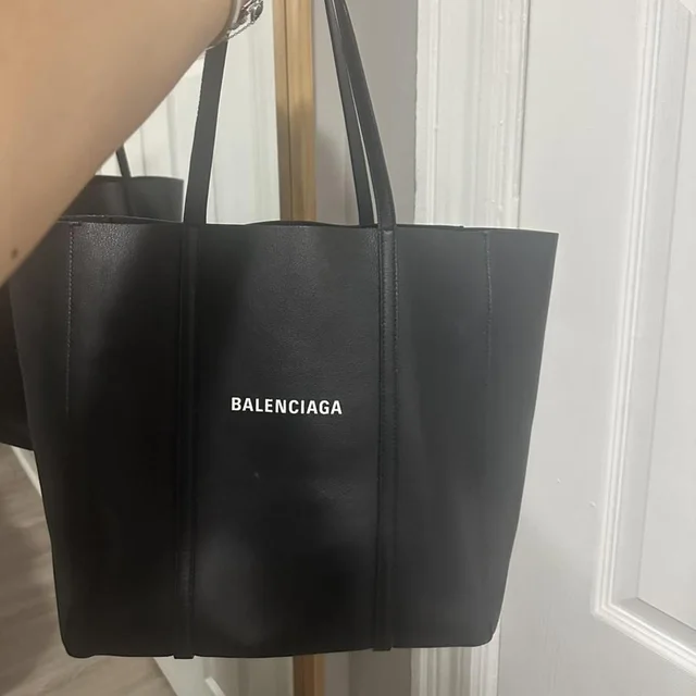 Balenciaga Women's Bag - Black in black from Depop, photo 1 of 1