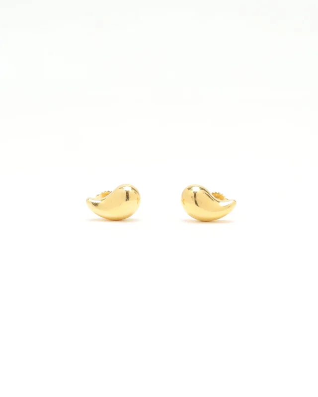Tiffany & Co. Teardrop 18k Yellow Gold Earrings in Yellow from A Retro Tale