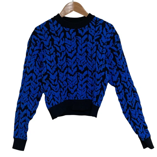 Balenciaga Jacquard Short Sweater from LuxUness