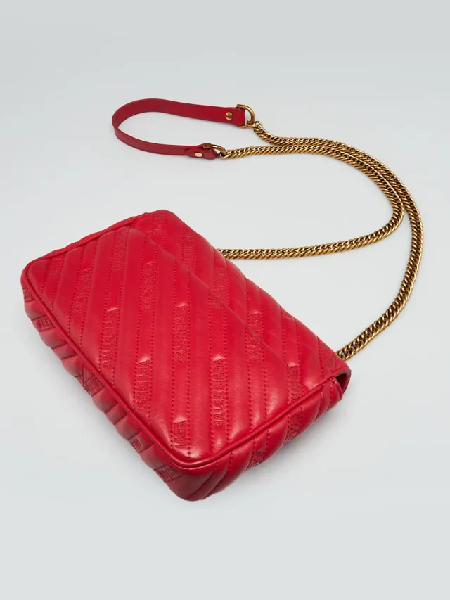 Balenciaga Red Quilted Embossed Leather BB Chain Round Small Flap Bag in Red Leather from Yoogis, photo 3 of 12