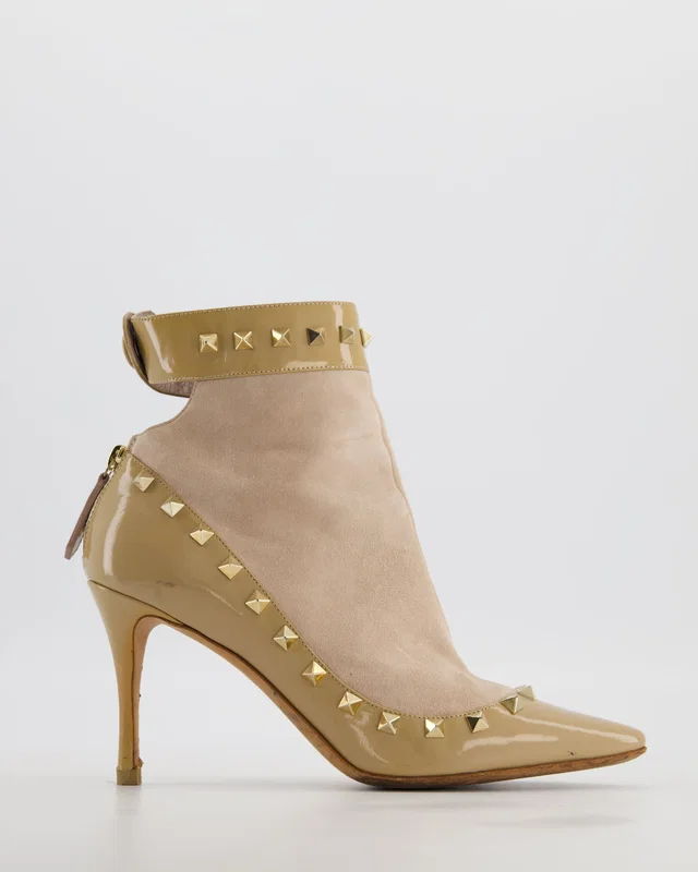 Valentino Garavani Beige Patent and Suede Rockstud Ankle Boots Shoes Size EU 38.5 in Beige Patent leather from Sellier