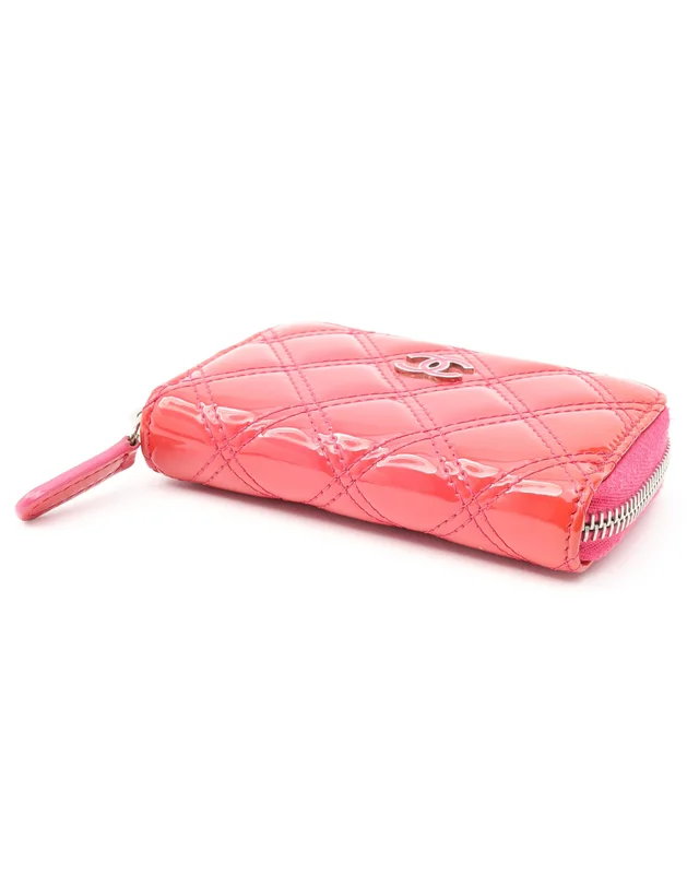 Chanel Matelasse Patent Leather Coin Purse in Patent leather from A Retro Tale, photo 4 of 7