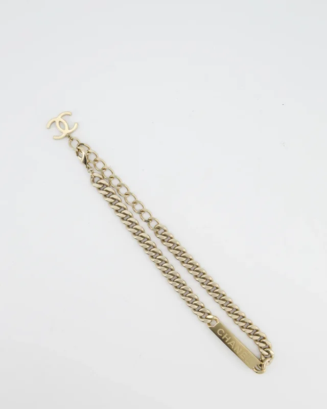 Chanel Gold Curb Link Chain Necklace with Logo Plate and CC Charm in Gold from Sellier, photo 7 of 8