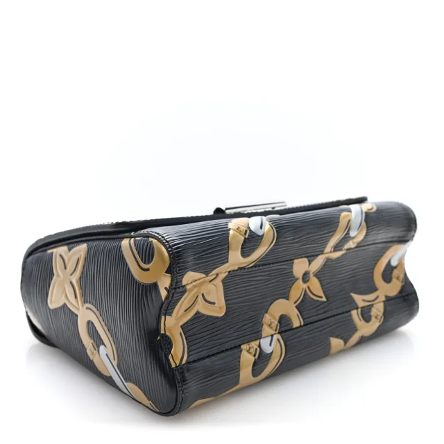 Louis Vuitton Epi Chain Flower Twist Shoulder Bag MM Black in Black Leather from FASHIONPHILE, photo 5 of 10