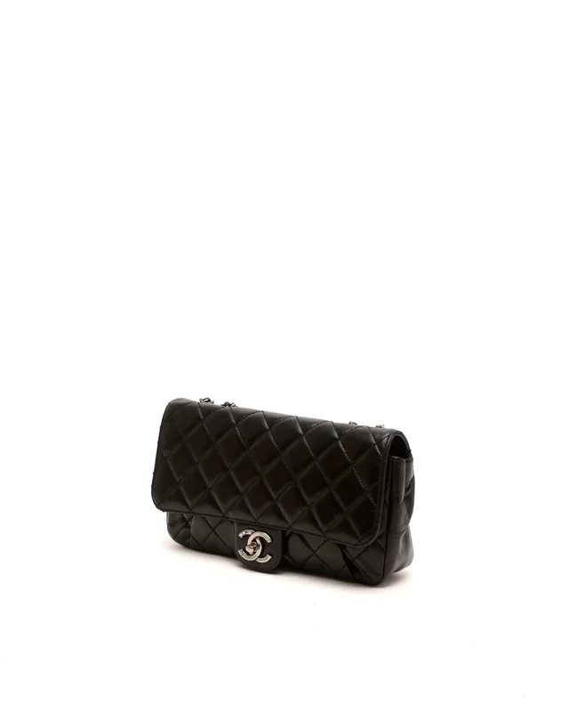 Chanel Classic Single Flap Bag in Leather from A Retro Tale, photo 2 of 2