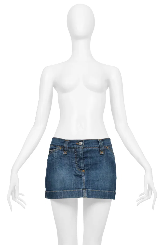 Blue Denim Wash Super-mini Skirt W D&G Embroidered Flowers in Blue Denim from Resurrection Vintage