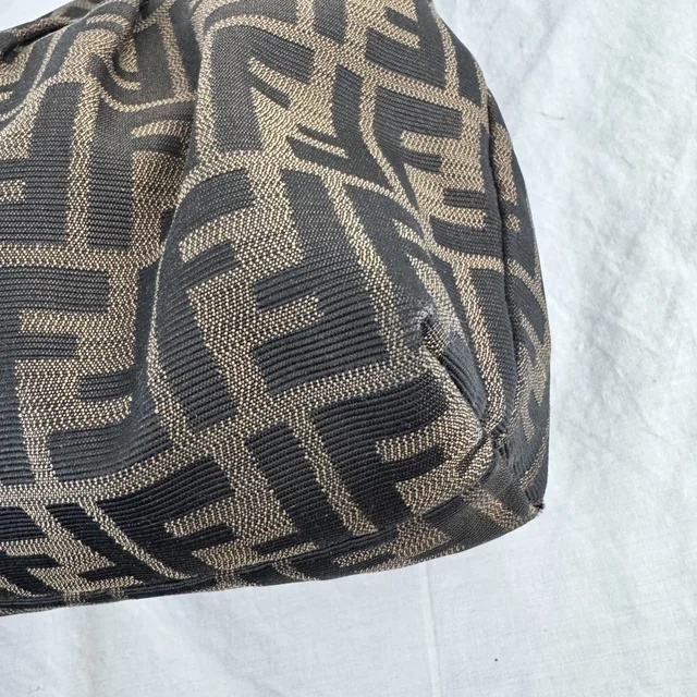 Fendi Tobacco Zucca Medium Chef Shoulder Bag in Calfskin leather, Metal, zucca canvas from Reowned, photo 8 of 13
