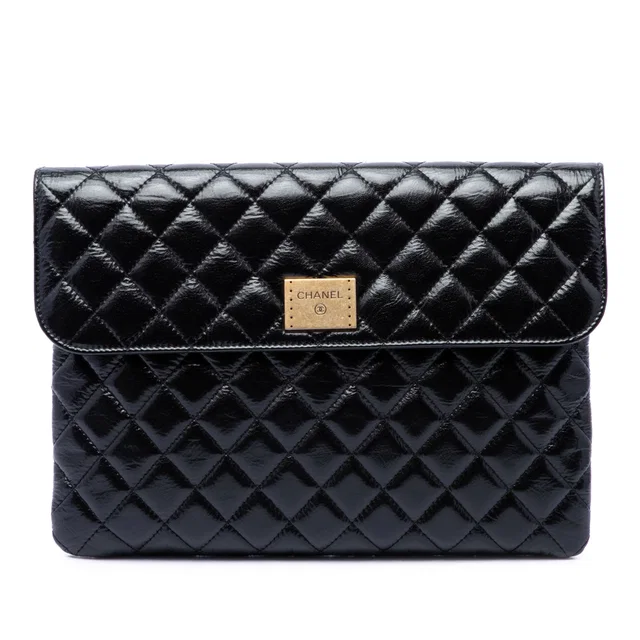 Black Chanel CC Quilted Patent Flap Clutch in Black Patent leather from Designer Revival