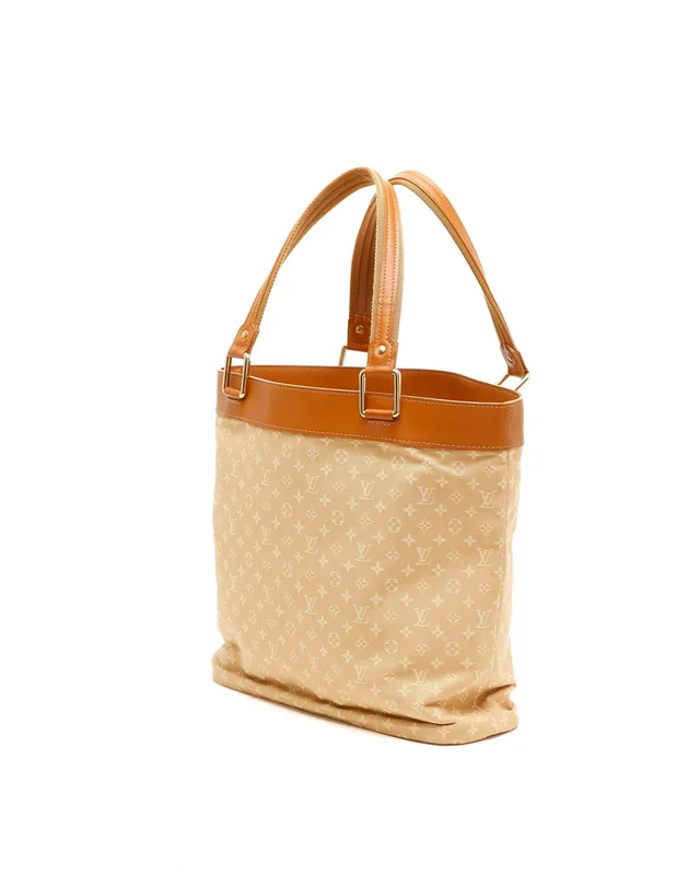 Louis Vuitton Monogram Mini Lucille GM Tote Bag in Canvas from A Retro Tale, photo 3 of 11