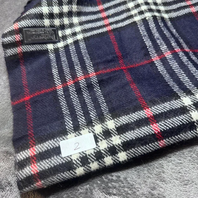Burberry Women's Scarf - Multi/Navy in blue|multicolor from Depop, photo 4 of 4
