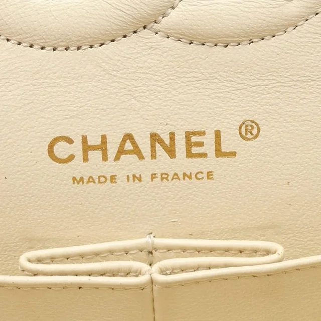 Chanel Classic Medium Caviar Double Flap Bag in Caviar leather from A Retro Tale, photo 9 of 11