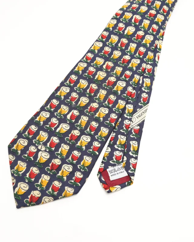 Valentino Garavani Silk Tie in Silk from A Retro Tale, photo 2 of 3